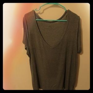 V neck flowy tee